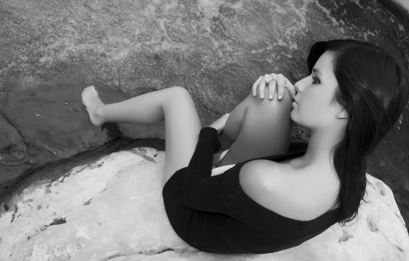 Photo wallpaper girl, model, brunette, black and white