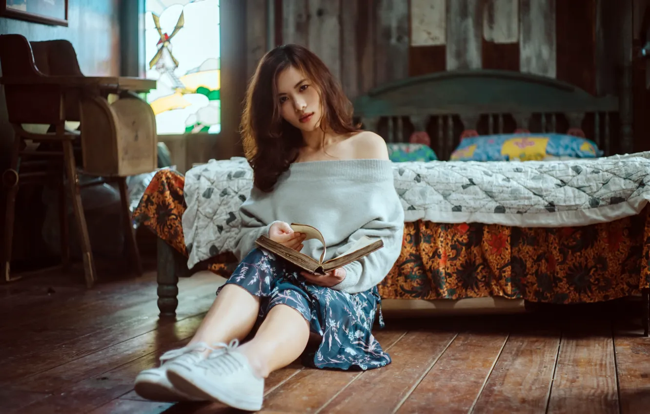 Photo wallpaper girl, bed, book