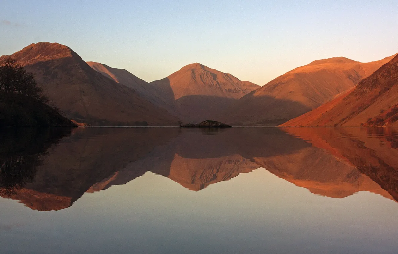 Photo wallpaper mountains, reflection, hills, pond, photo, photographer, Greg Stevenson