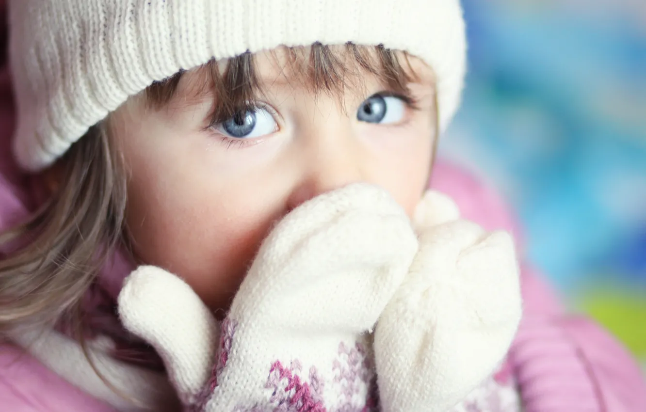 Photo wallpaper look, girl, blue eyes, cap, mittens, binding