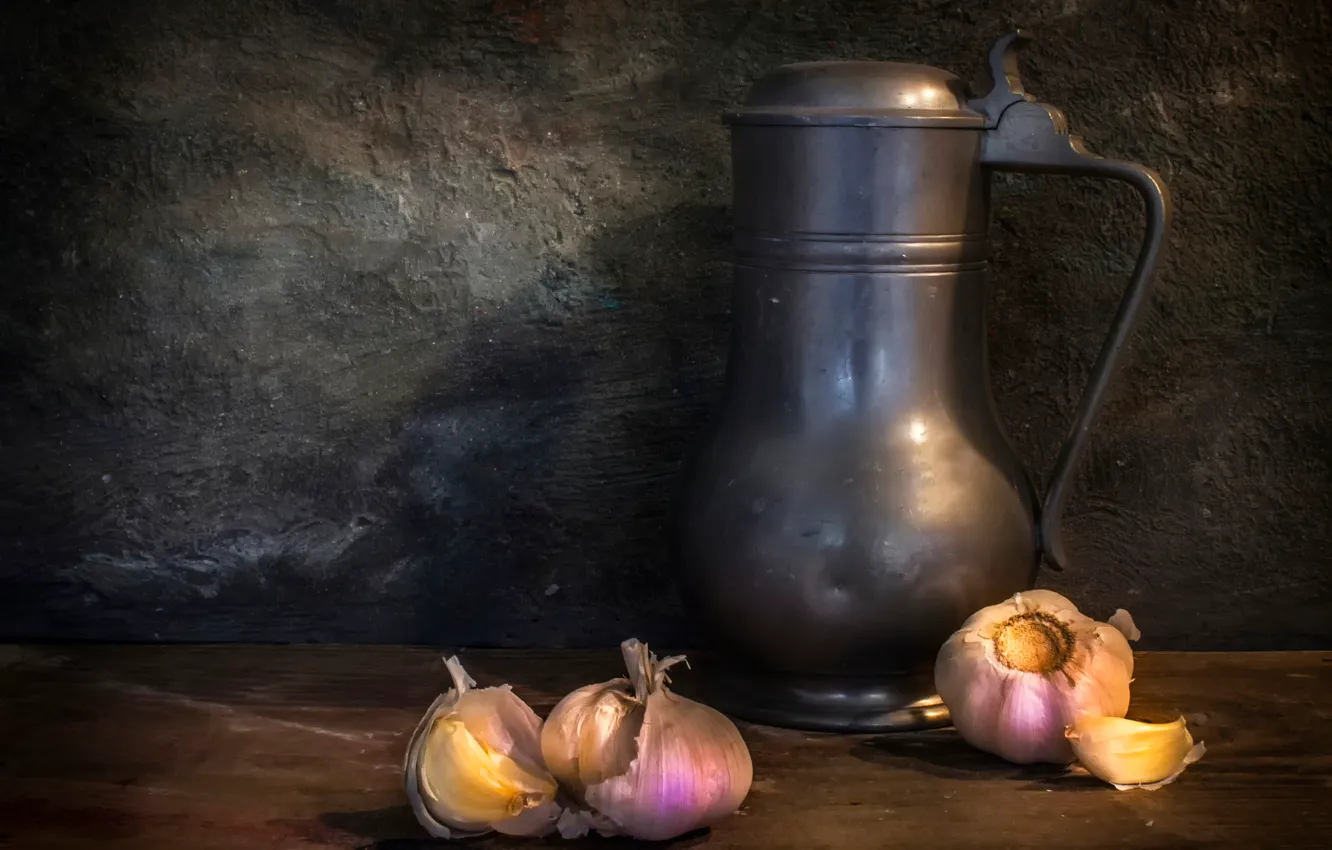 Photo wallpaper pitcher, garlic, Medicine of life