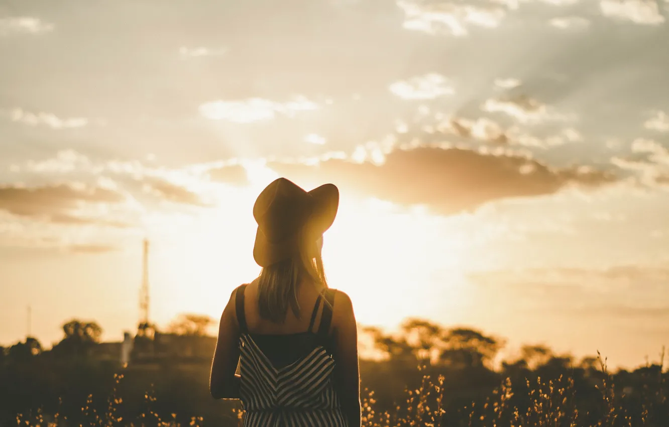 Photo wallpaper girl, the sun, sunset, hat