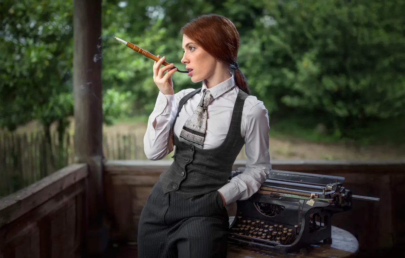 Photo wallpaper girl, cigarette, mouthpiece, Georgia, burns, typewriter, Bessarion Chakhvadze