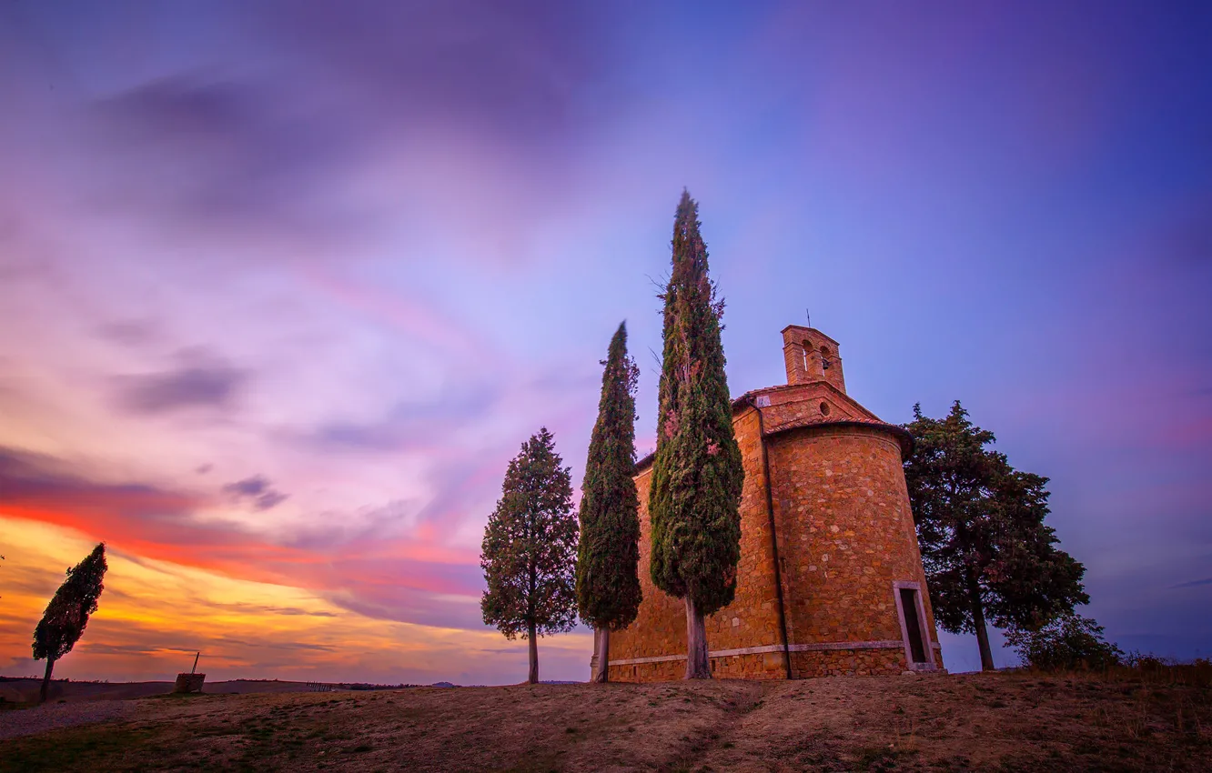 Photo wallpaper Tuscany, chapel, Italy
