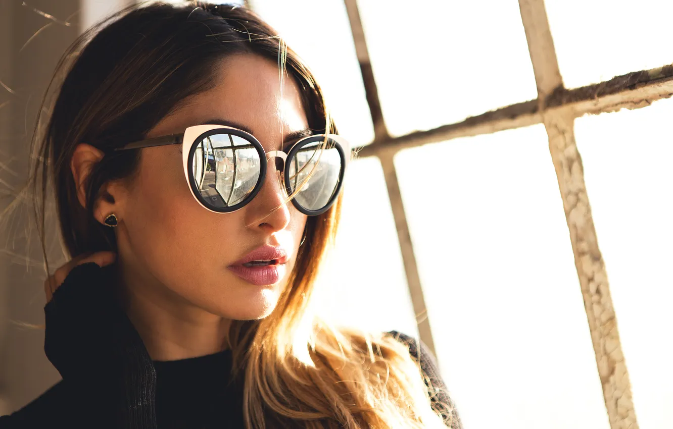 Photo wallpaper light, face, model, glasses