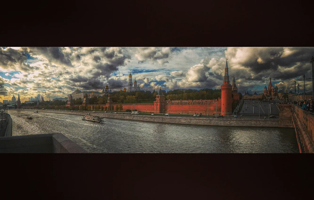 Photo wallpaper road, the sky, Autumn, panorama, Moscow, Red square, boats, the Moscow river