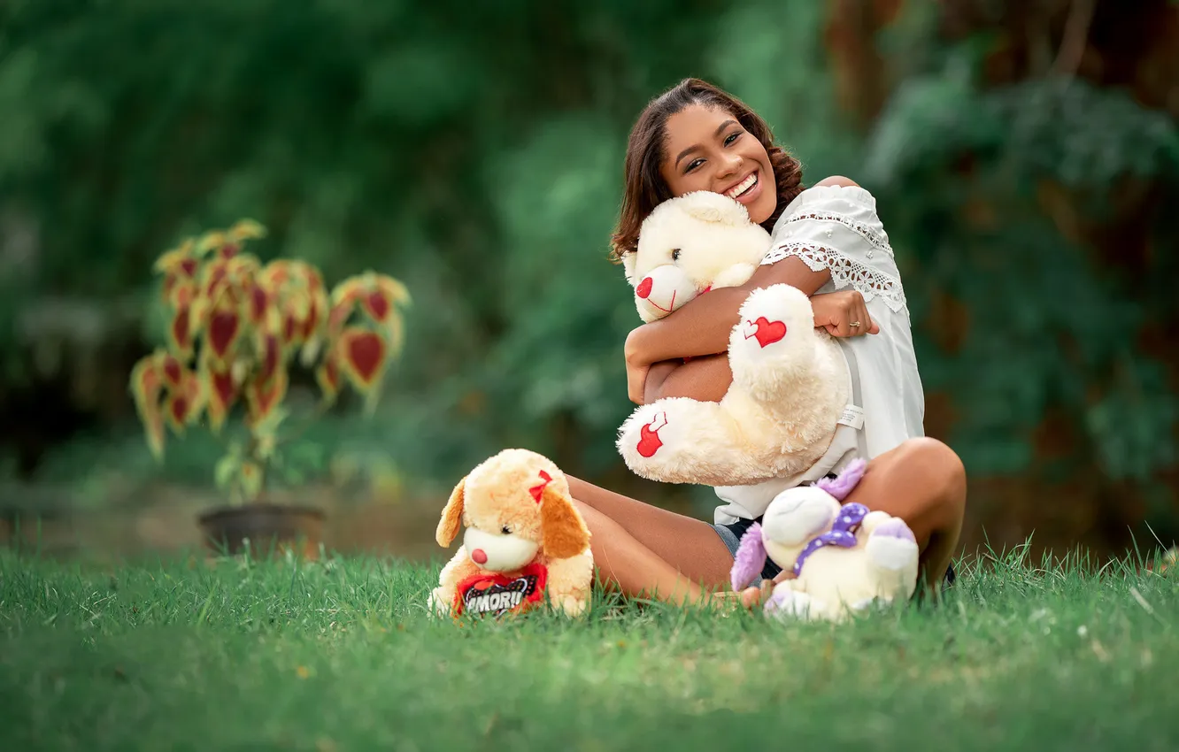 Photo wallpaper summer, grass, look, girl, nature, pose, smile, Park