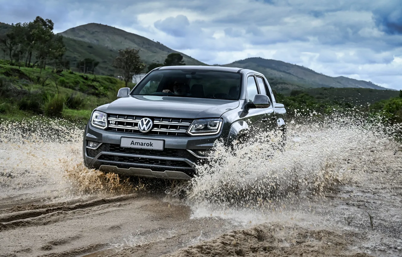 Photo wallpaper sand, water, squirt, Volkswagen, pickup, Amarok, 2020