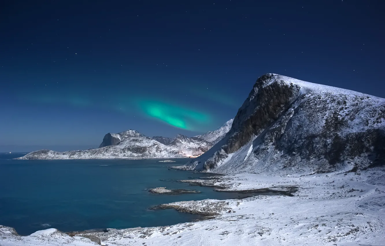 Photo wallpaper night, rocks, Northern lights, Bay, Iceland