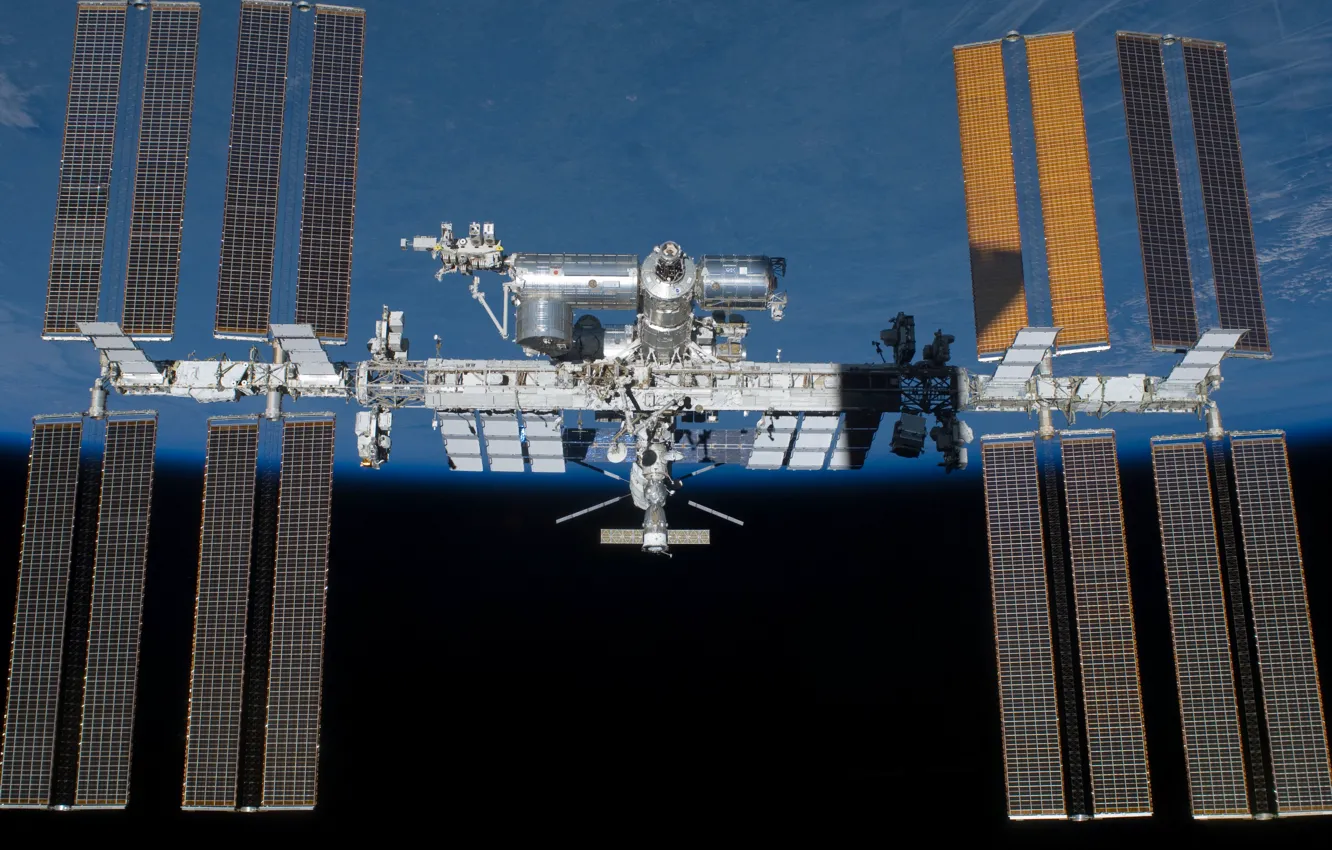 Photo wallpaper space, Earth, ISS, cosmos, International Space Station, orbit, Solar, artificial satellite