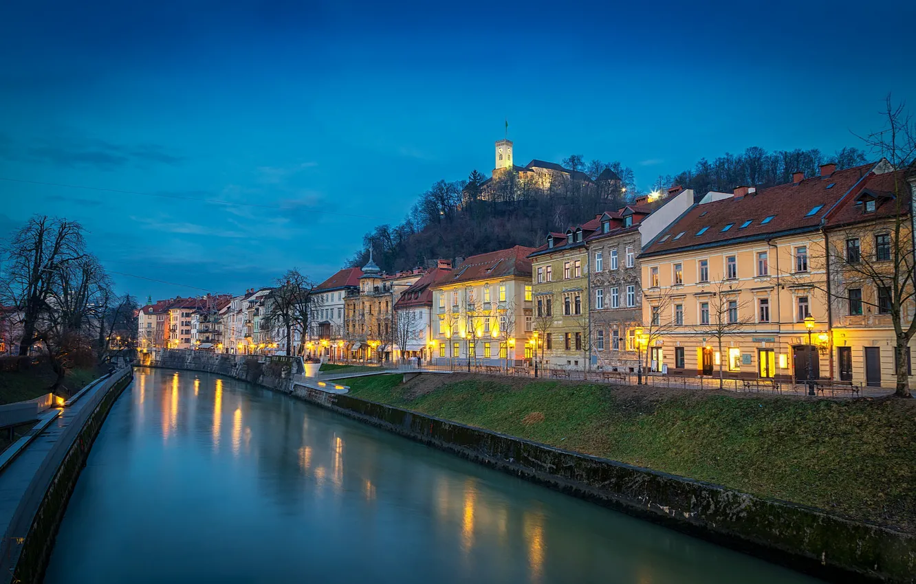 Photo wallpaper lights, river, the evening, Slovenia, Ljubljana