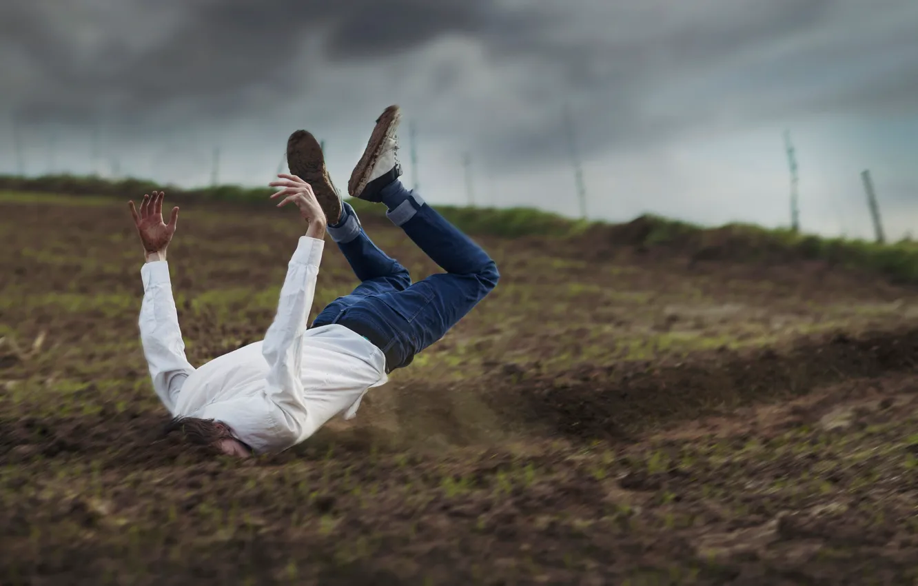 Photo wallpaper flight, man, drop, braking