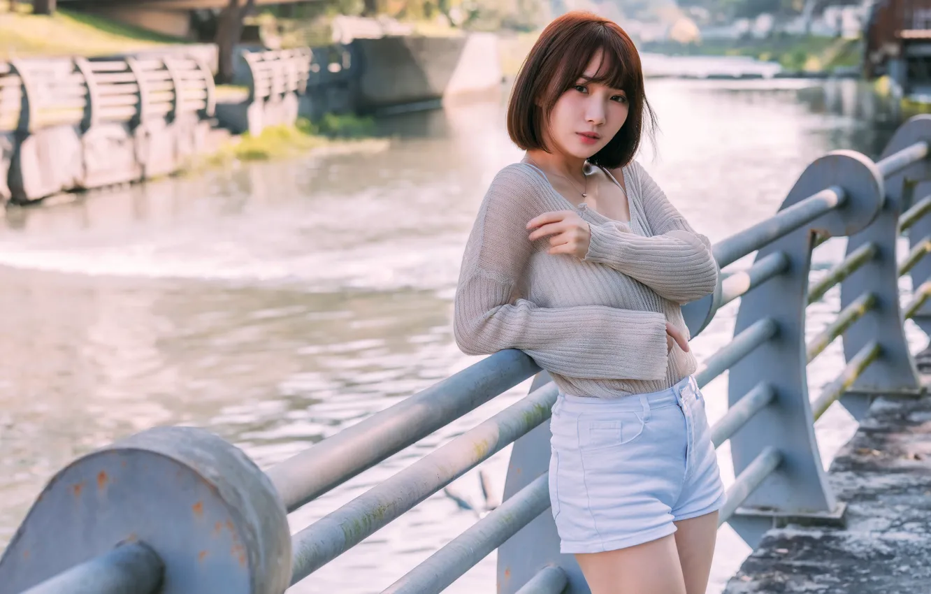 Photo wallpaper look, shorts, Asian