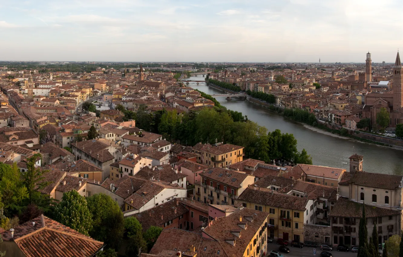 Photo wallpaper the city, photo, home, horizon, Italy, top, Verona, water channel