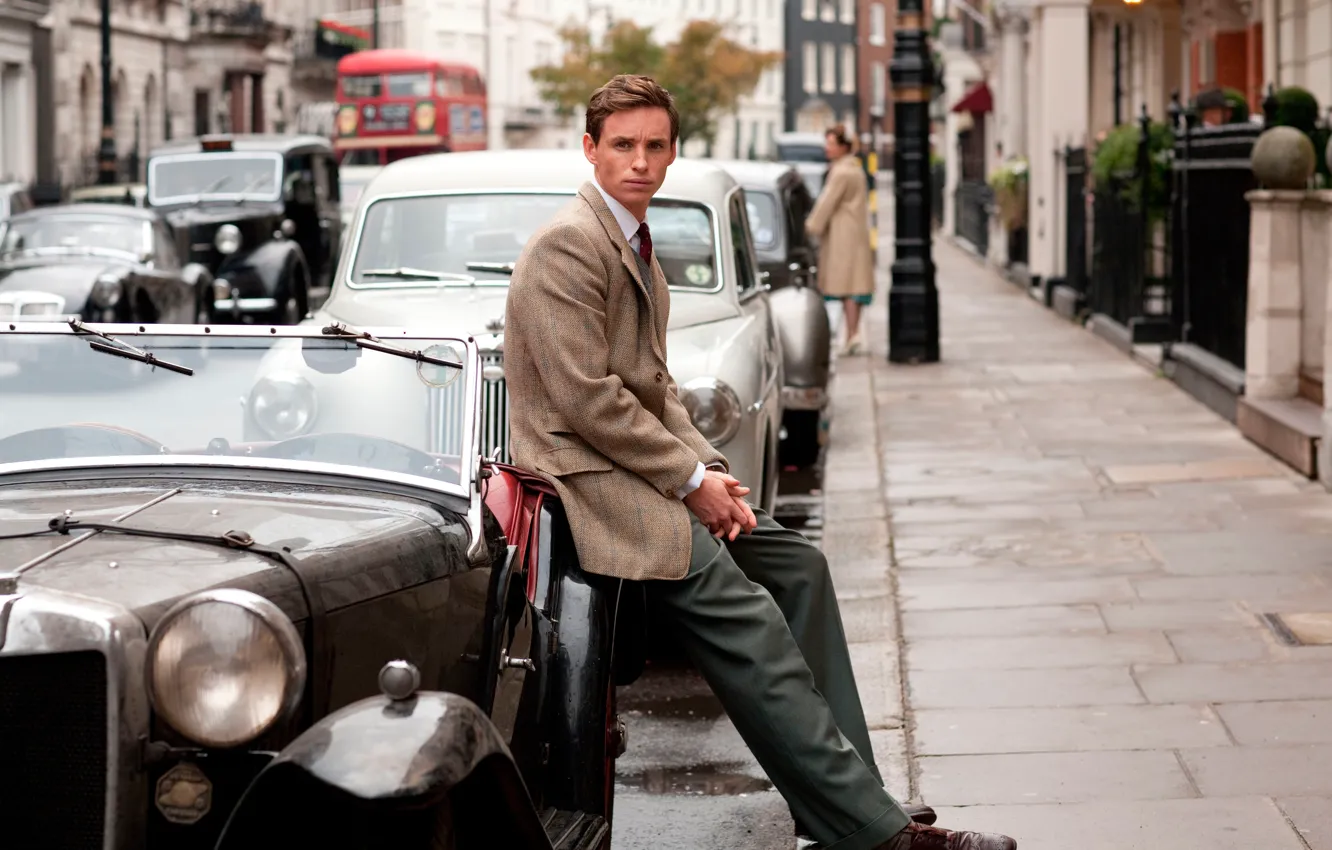 Photo wallpaper the city, street, actor, Eddie Redmayne