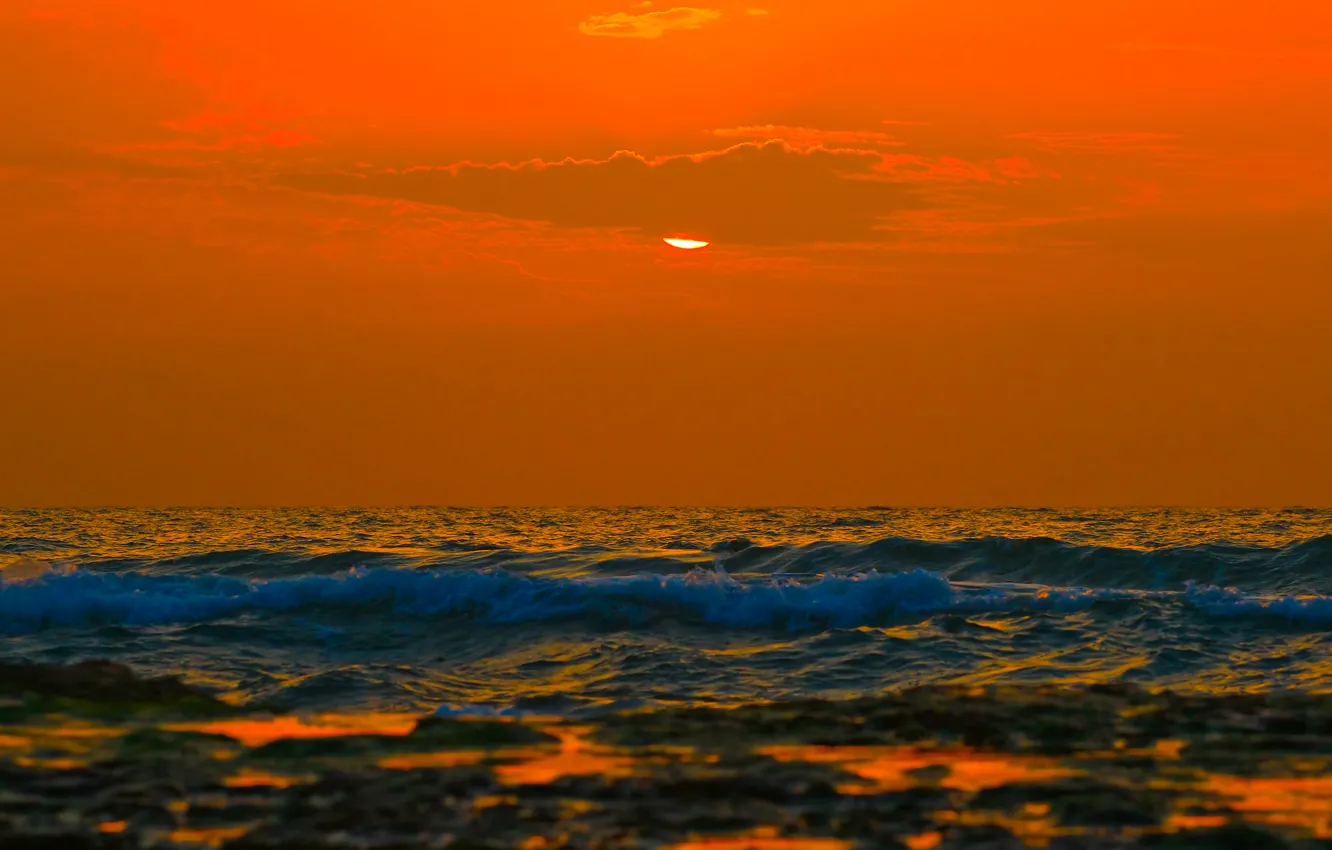 Photo wallpaper sea, wave, the sky, clouds, sunset, horizon