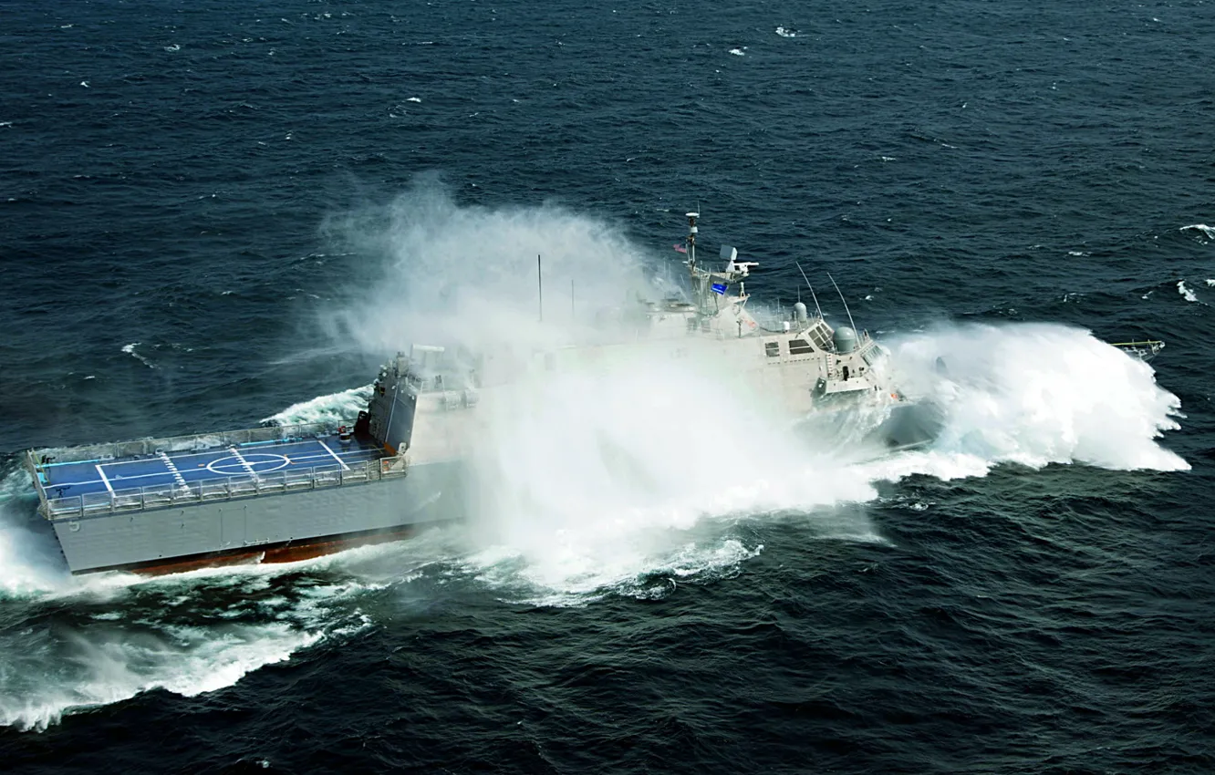 Photo wallpaper wave, storm, the ocean, the littoral combat ship, milwaukee