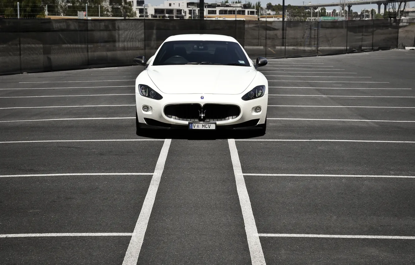 Photo wallpaper white, strip, Parking, Maserati, white, the front, granturismo, GranTurismo
