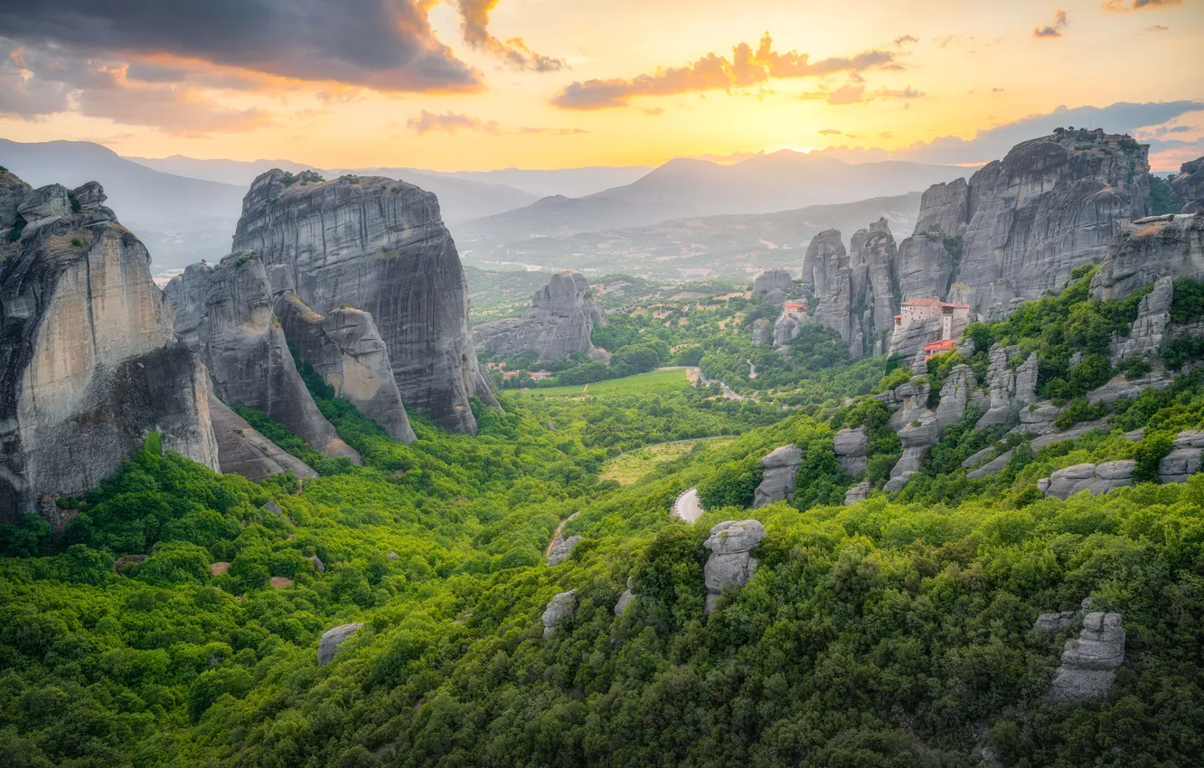 Photo wallpaper mountains, meteor, Greece