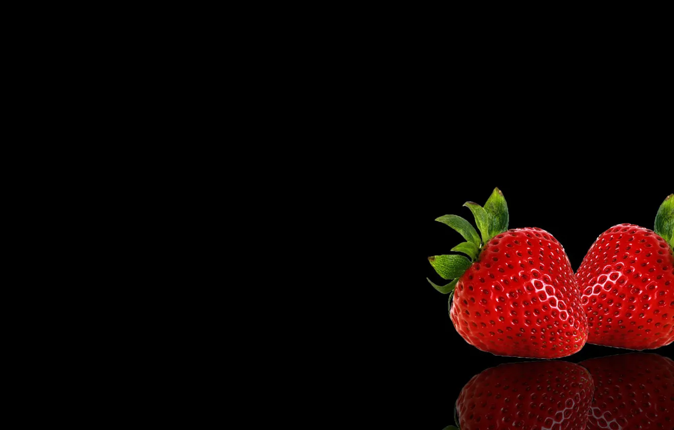 Photo wallpaper berries, minimalism, strawberry, pair