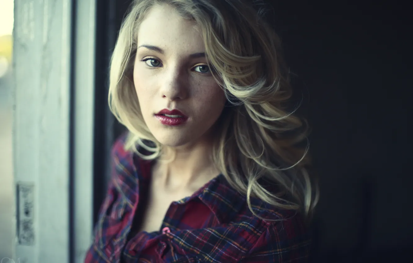 Photo wallpaper girl, face, blonde, shirt, Rachel Ann Yampolsky