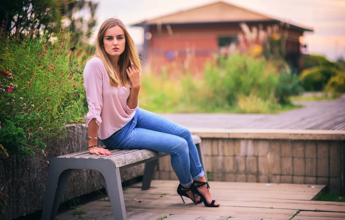Photo wallpaper girl, model, bench, Manon